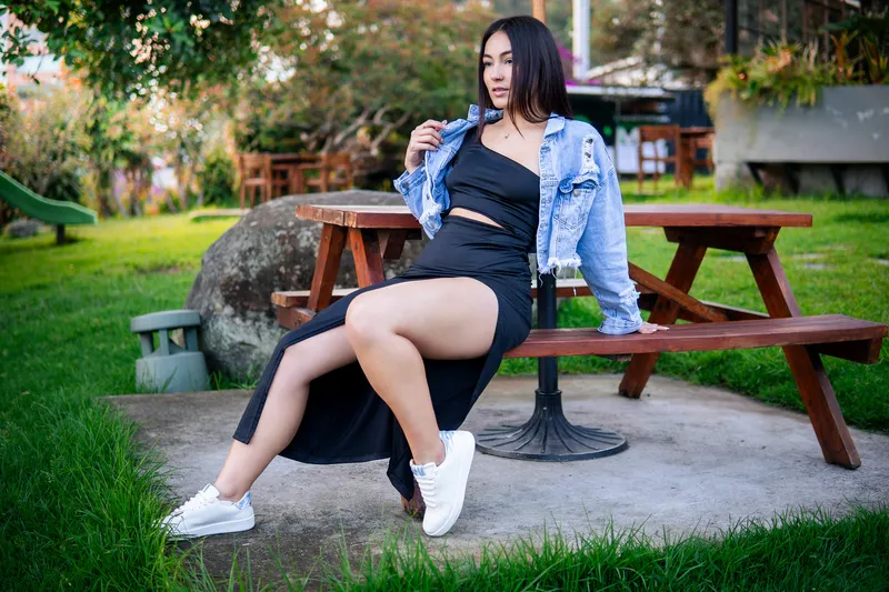 Live sex webcam photo for Miaa_Whitee101 #7288339