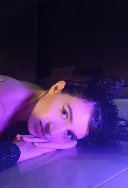 Live sex webcam photo for Niky_Stark #6190912
