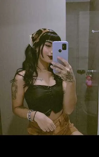 Live sex webcam photo for KendalBlosson #6228772