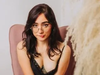 Live sex webcam photo for GABY_SOLEER #6004060