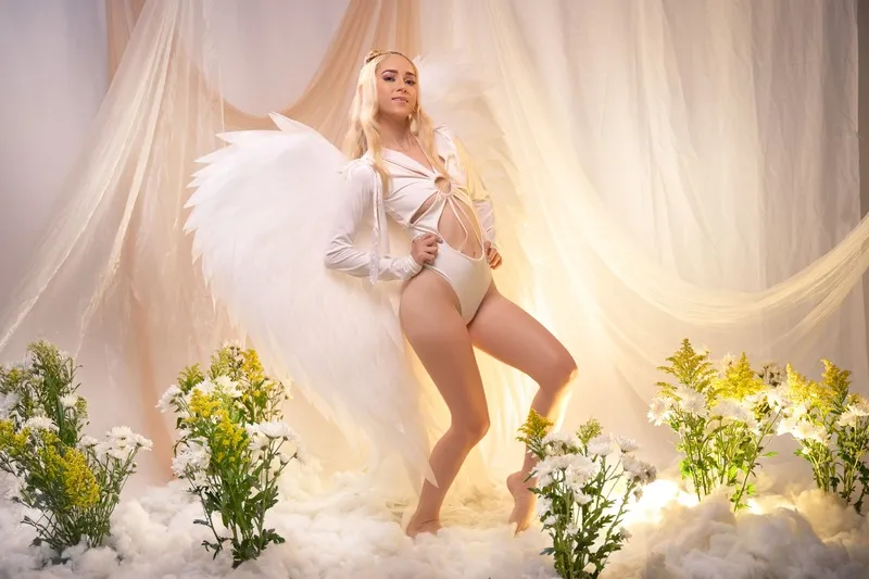 Live sex webcam photo for NahiaAvila #6910943