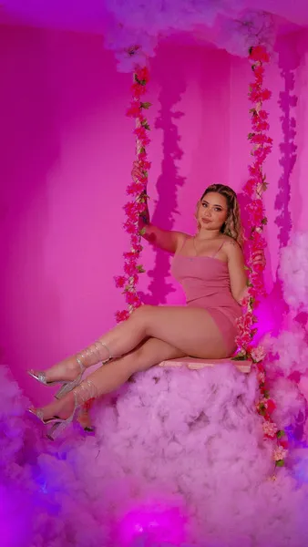 Live sex webcam photo for EmmaMilleerr #6896556