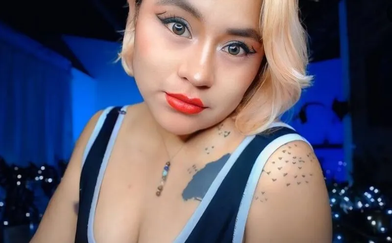 Live sex webcam photo for Faiiryniaa #6426184