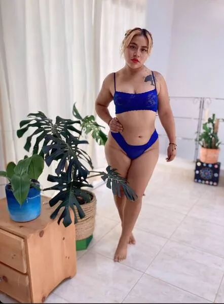 Live sex webcam photo for Faiiryniaa #6390766