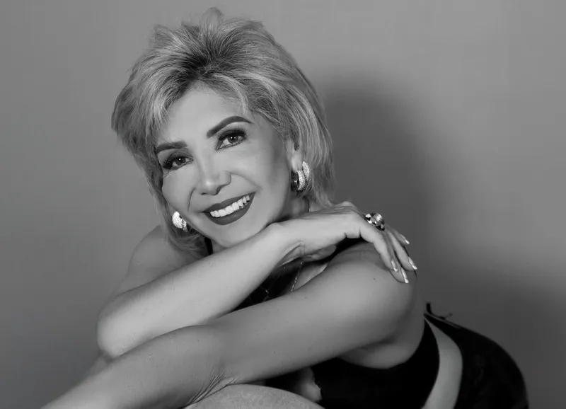 Live sex webcam photo for MoulinLamour #7330784