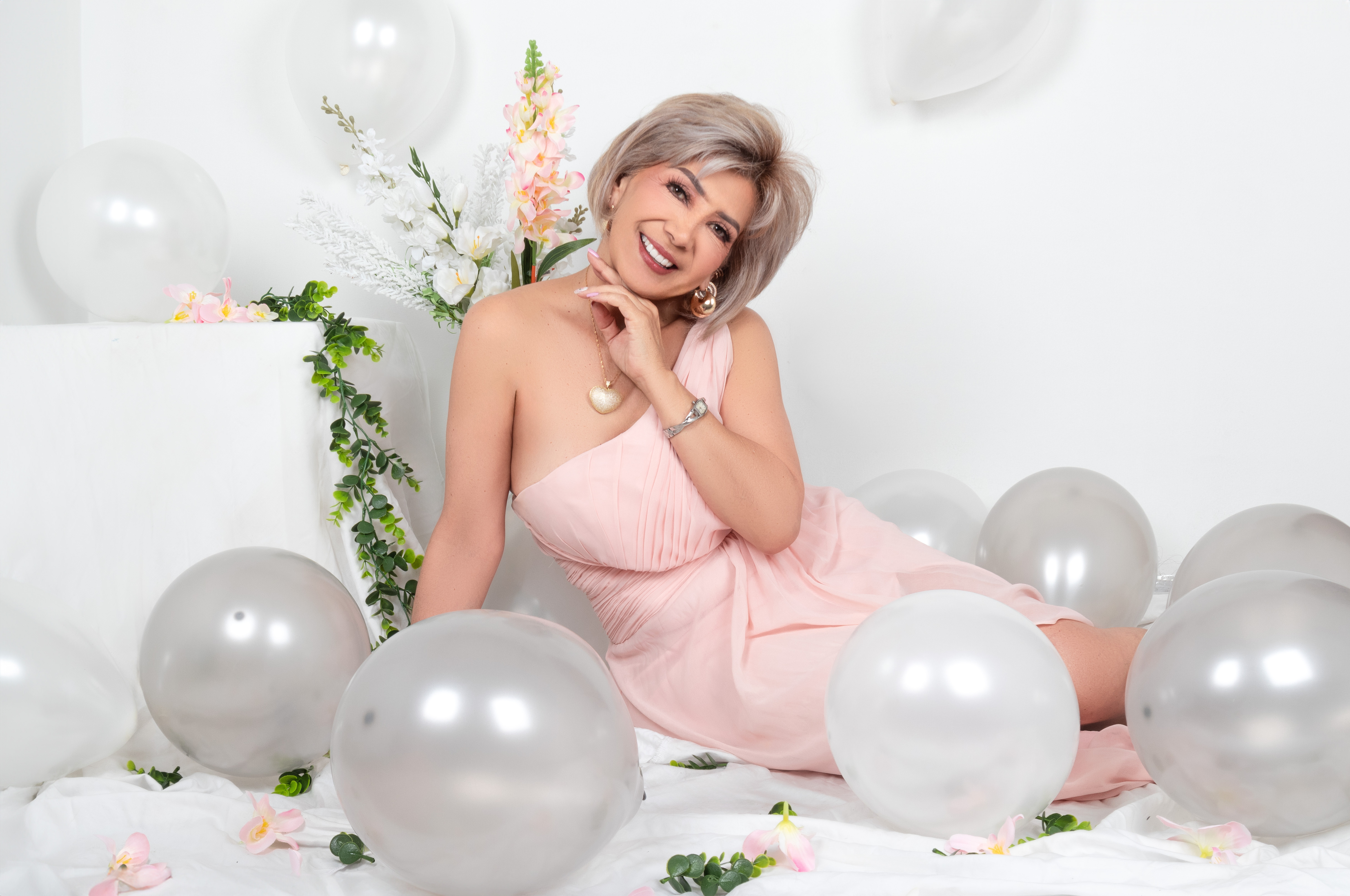 Live sex webcam photo for MoulinLamour #7330692