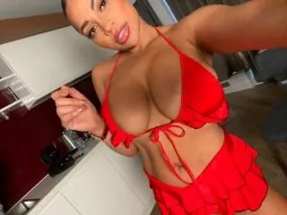 Live sex webcam photo for RubySummersBabestation #6006422