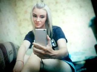 Live sex webcam photo for LolaGrayson #6006340