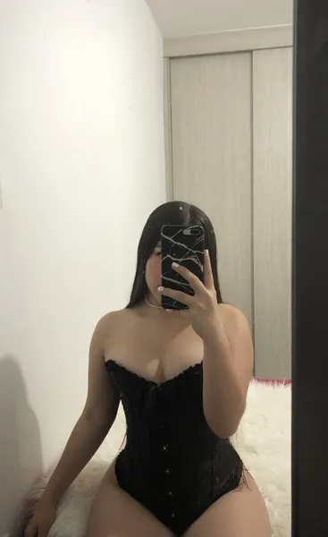 Live sex webcam photo for sophiehoney29 #6153688