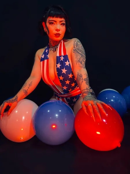 Live sex webcam photo for DakotaMoreti #6342968