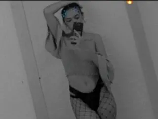 Live sex webcam photo for Tammybrenette #6272707