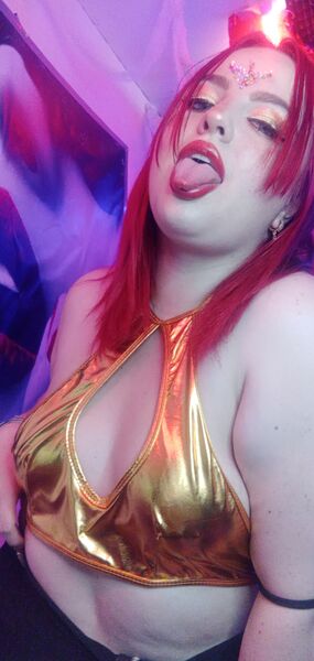 Live sex webcam photo for azucenasuency #6350598