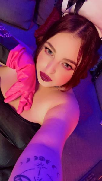 Live sex webcam photo for azucenasuency #6350588