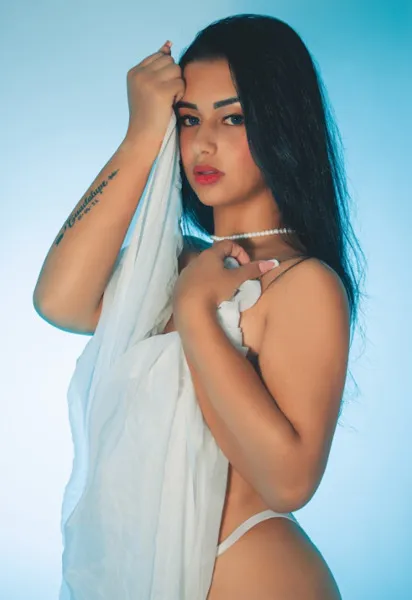 Live sex webcam photo for CristalSadik #6285978