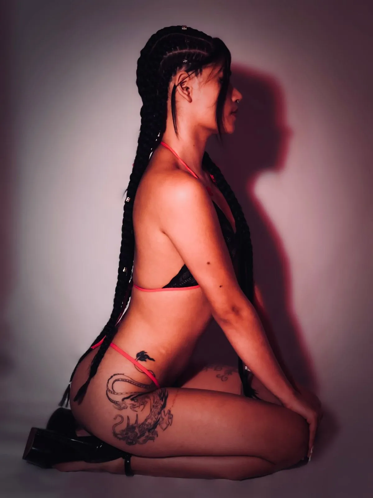 Live sex webcam photo for EmilyRousse18 #7457781