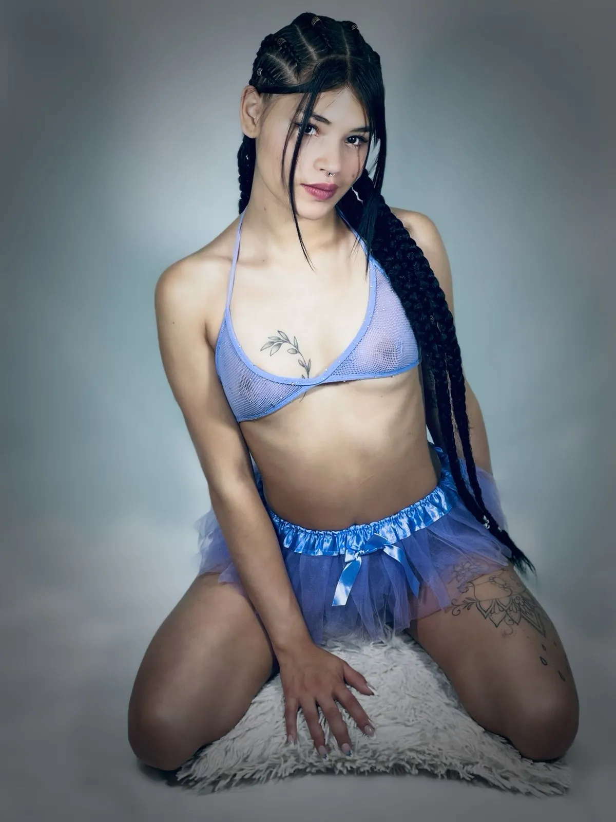 Live sex webcam photo for EmilyRousse18 #7457812