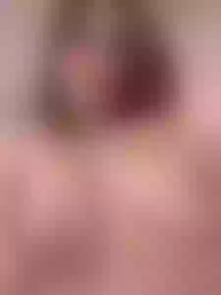 Live sex webcam photo for ChloeMilless #6197868