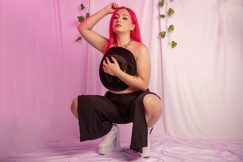 Live sex webcam photo for LucyPark_S #6183489