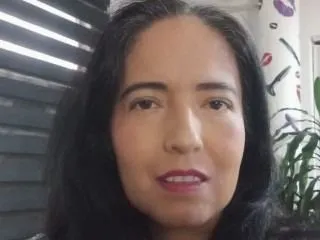 Live sex webcam photo for RoxySweettx #6005926