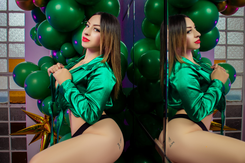 Live sex webcam photo for samarajhonson19 #7444449