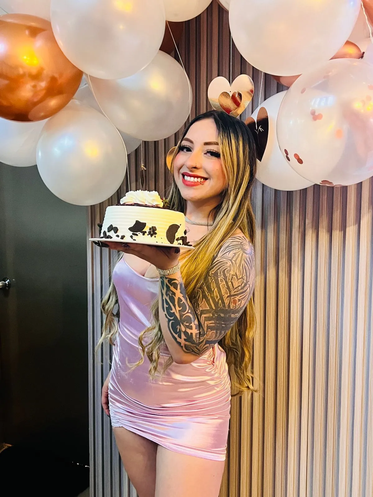 Live sex webcam photo for samarajhonson19 #8103619