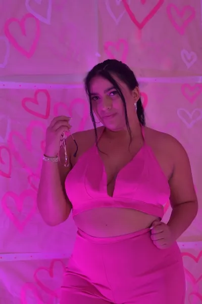 Live sex webcam photo for SusanDefoee #6231025