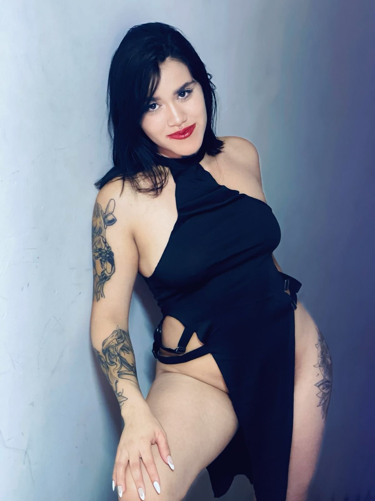 Live sex webcam photo for KarlieNaugthy #7322352