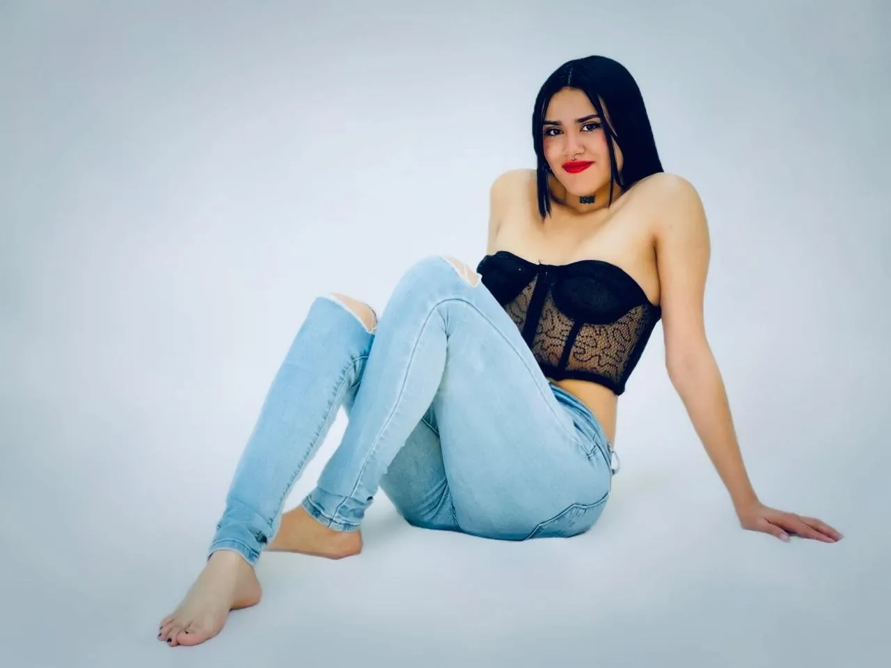 Live sex webcam photo for KarlieNaugthy #7322237