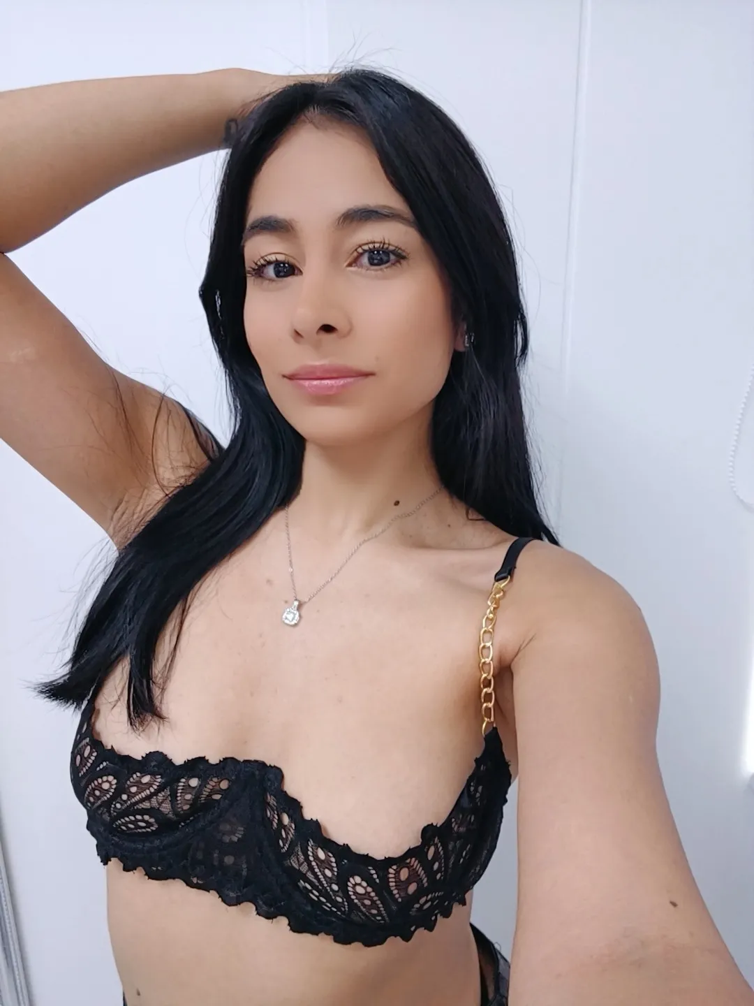 Live sex webcam photo for LiraRaven #8357179