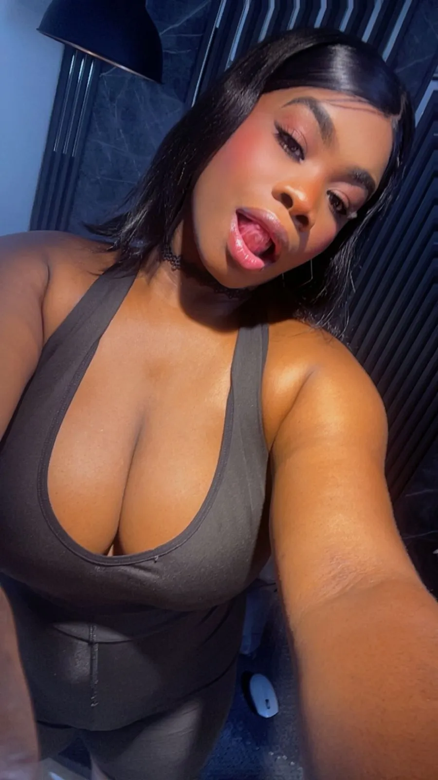 Live sex webcam photo for SaraiEvans #7119602