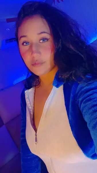 Live sex webcam photo for SussyyFoxx #6204559
