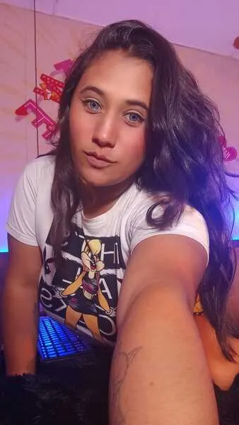 Live sex webcam photo for SussyyFoxx #6204514
