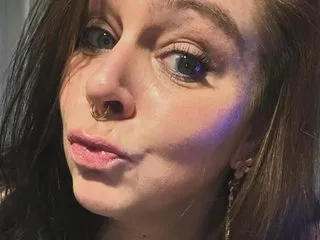 Live sex webcam photo for Enjoyreynolds #8546314