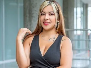 Live sex webcam photo for AlisonMorety #6219323