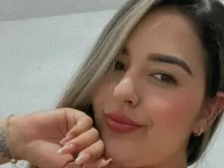 Live sex webcam photo for AndreeaGarciaa #6207607