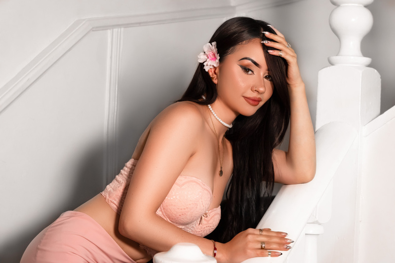 Live sex webcam photo for AriRouse #6219251