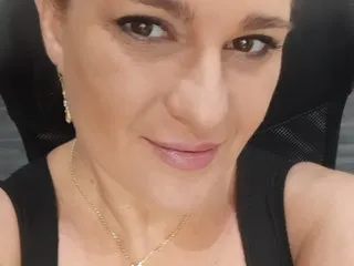 Live sex webcam photo for Claraboobies #8475697