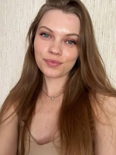 Live sex webcam photo for AnnisaRey #6324649