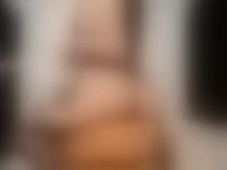 Live sex webcam photo for VictoriaAdams70 #6925546