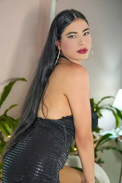 Live sex webcam photo for CharlootteB #6215680