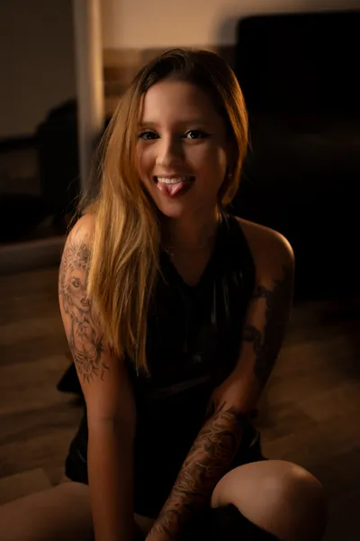 Live sex webcam photo for IvieRussell #6271816