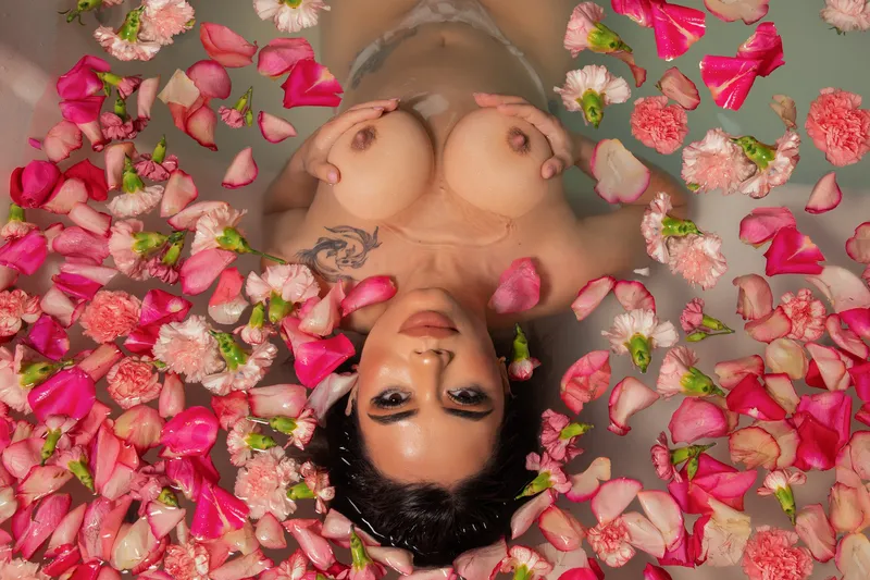 Live sex webcam photo for AryVidal #6376235