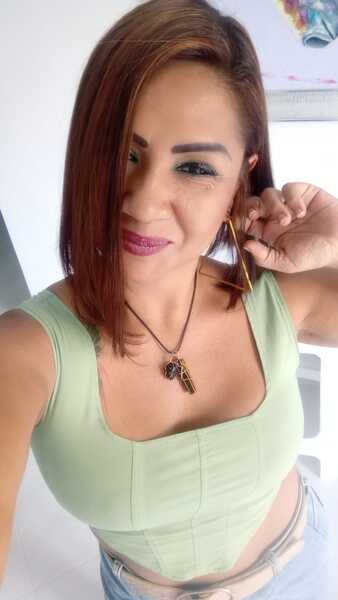 Live sex webcam photo for Julieta188 #6251489