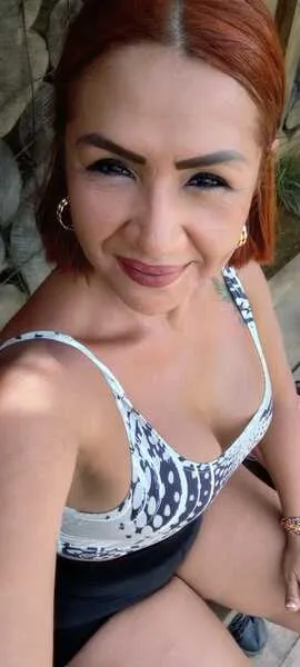 Live sex webcam photo for Julieta188 #6251496