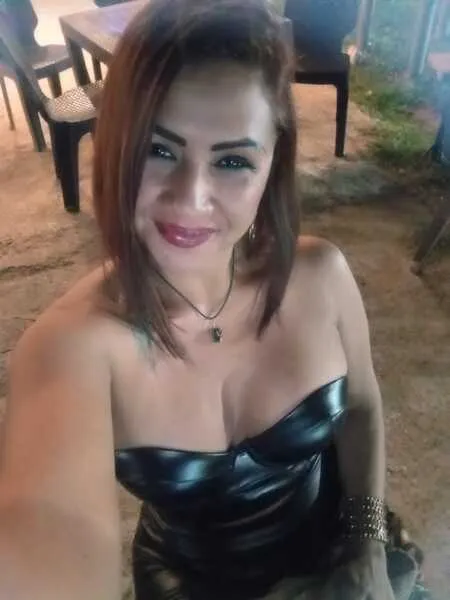 Live sex webcam photo for Julieta188 #6251494