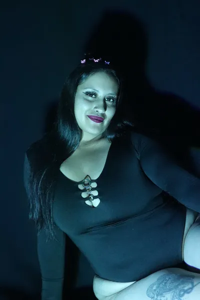 Live sex webcam photo for charlottewhatson #6337443