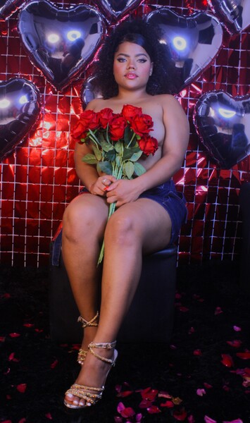 Live sex webcam photo for ABBYYROSSS #7861116