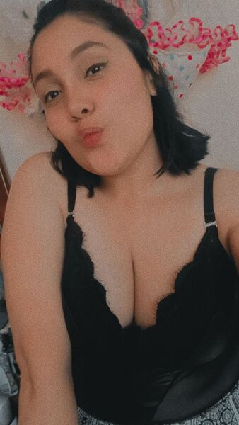 Live sex webcam photo for CarolineMulleer #6246563