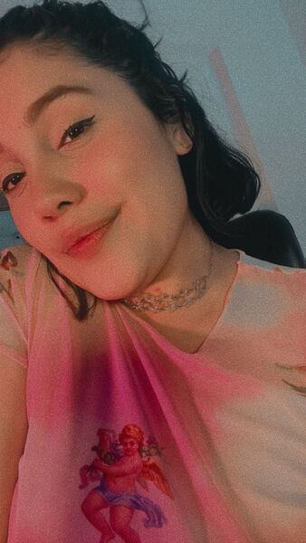 Live sex webcam photo for CarolineMulleer #6254916