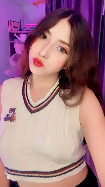 Live sex webcam photo for BlairThompson19 #6268999